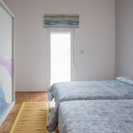 Bella Vista 2 Apartment Umag Exterior photo